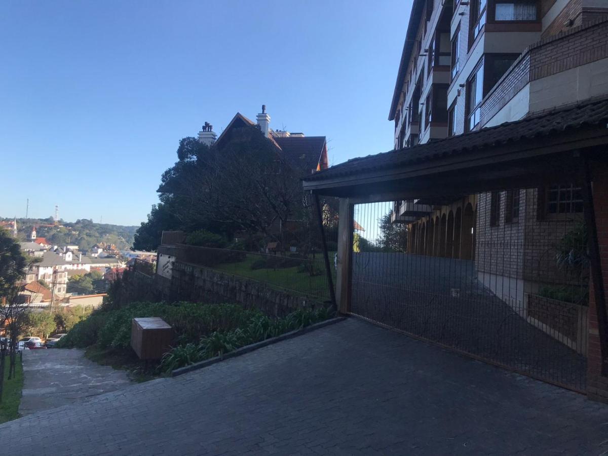 Flat Gramado Centro - Proximo Da Rua Coberta Lejlighed Eksteriør billede